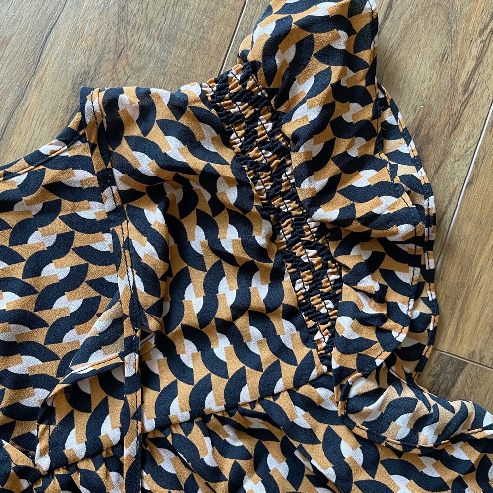 NWT “Who What Wear” Blouse
